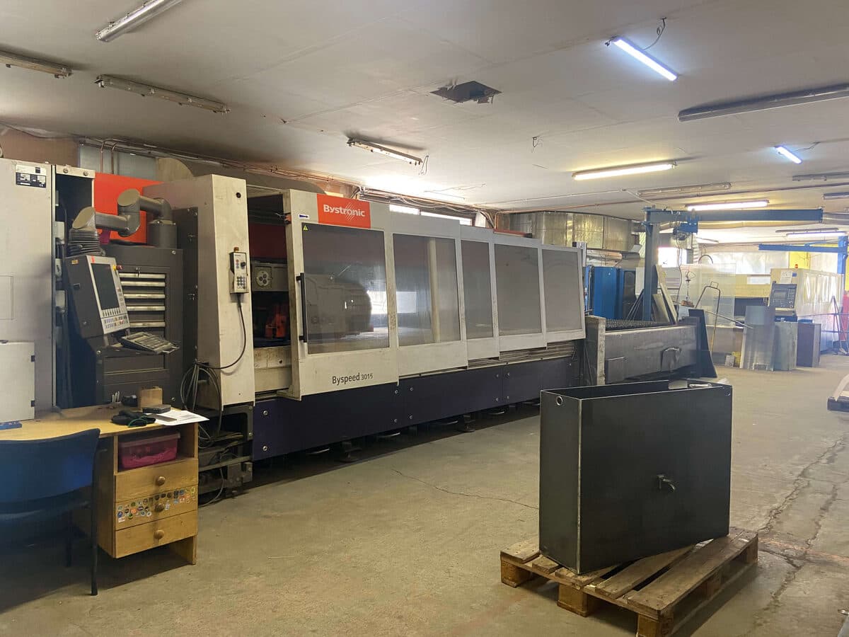 Laserový stroj Bystronic v provozu